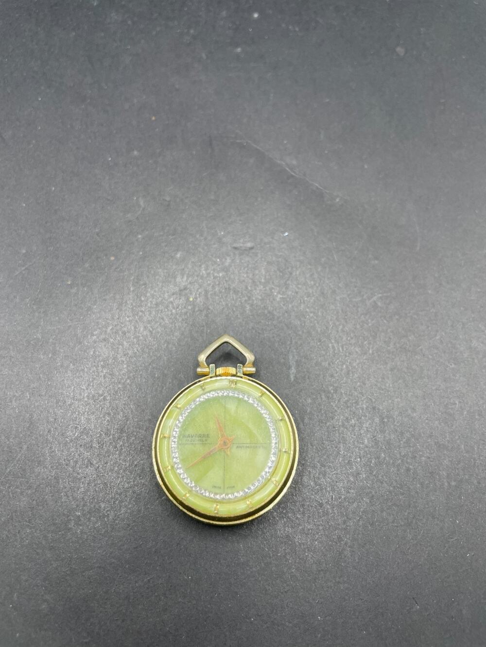 Vintage Navarre 17 Jewels Swiss Made Mechanical Wind Up Necklace Pendant Watch